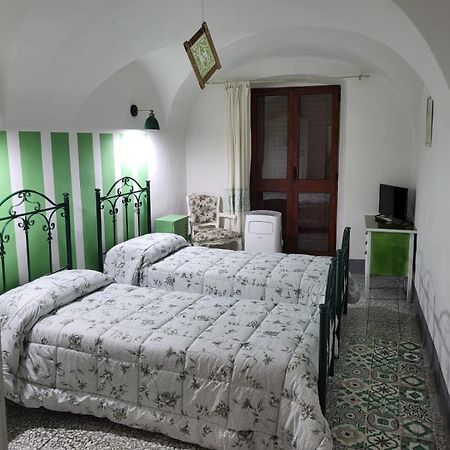 Вілла Casa Eleonora Боза Екстер'єр фото